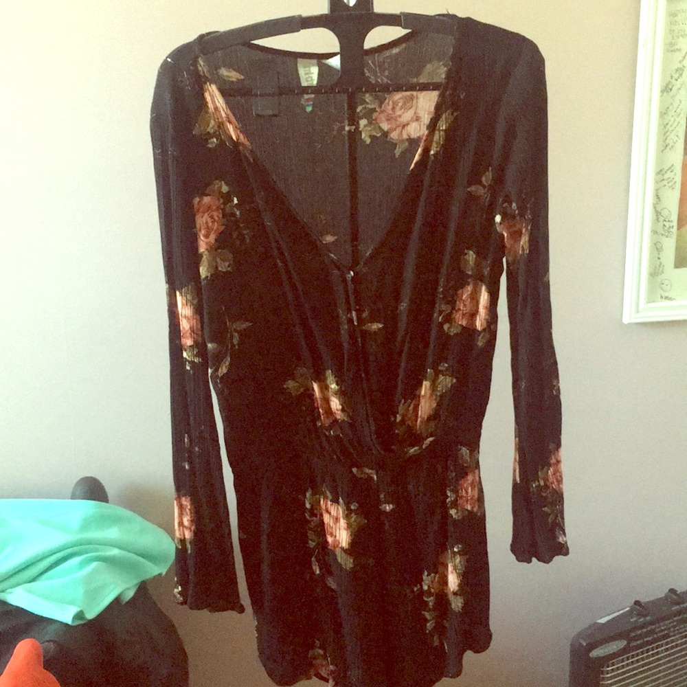 Long sleeve floral romper